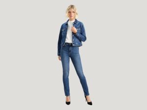 شلوار جین اسلیم فیت (Slim Fit Jeans)